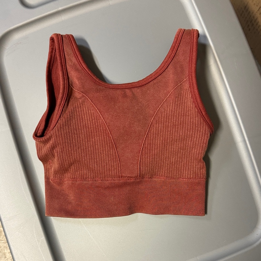 Seamless Rust Sports Bra